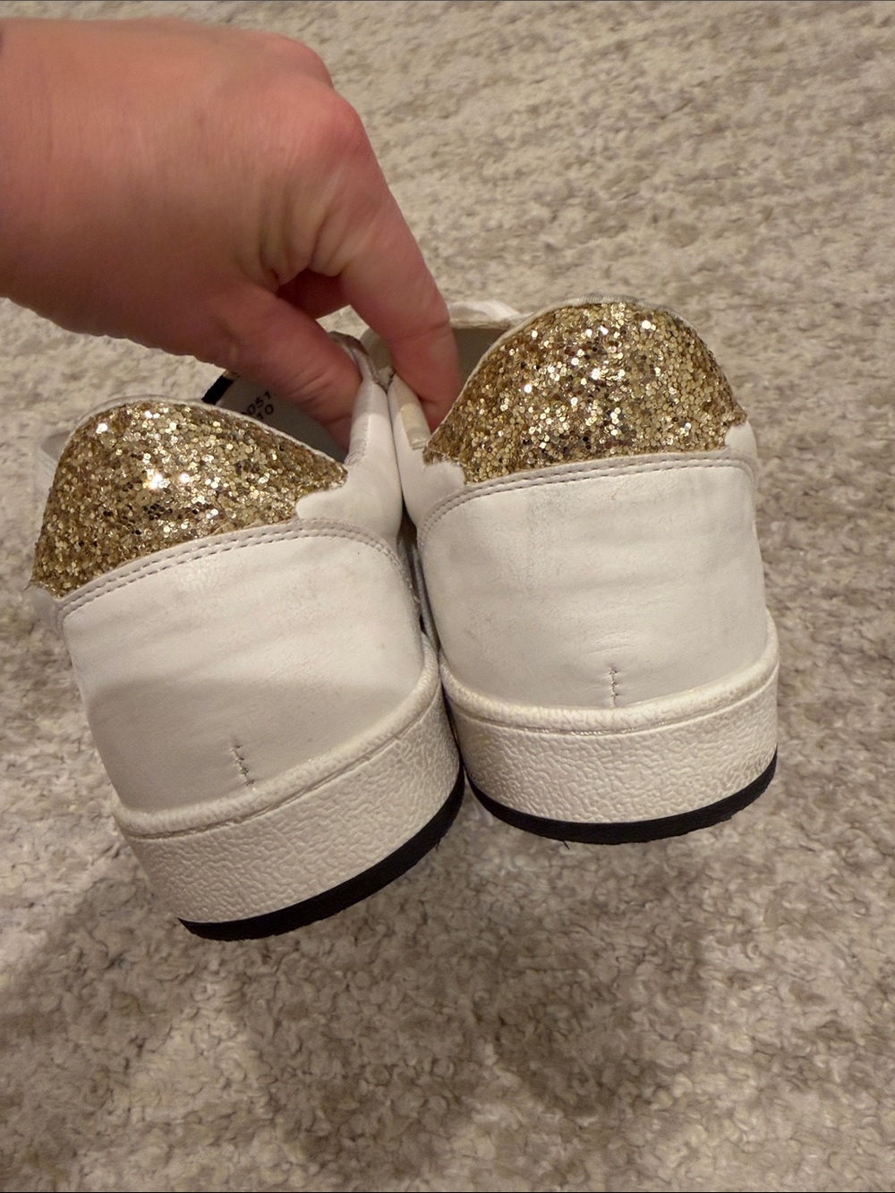 SHUSHOP  Sneakers. Size 10 - Picture 4 of 7
